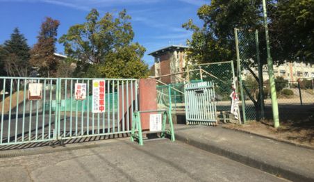 平城西小学校