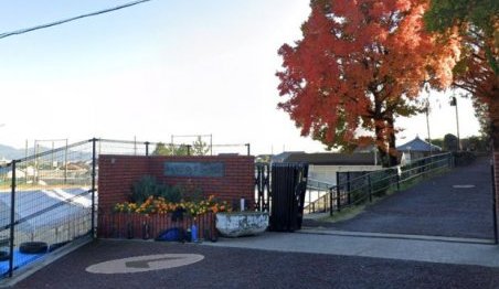 伏見中学校